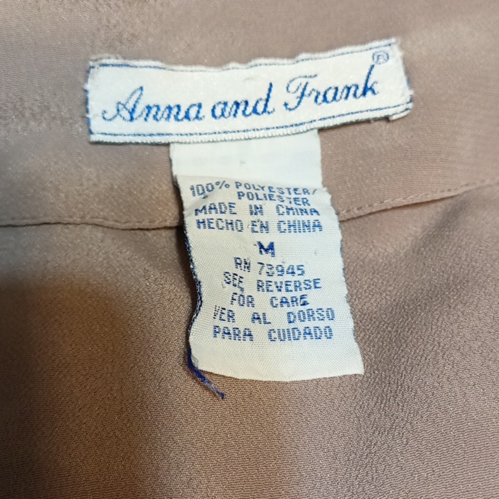 Womens Light weight suit Blouse Neutral tan Med short sleeve ANNA and FRANK - Picture 4 of 5